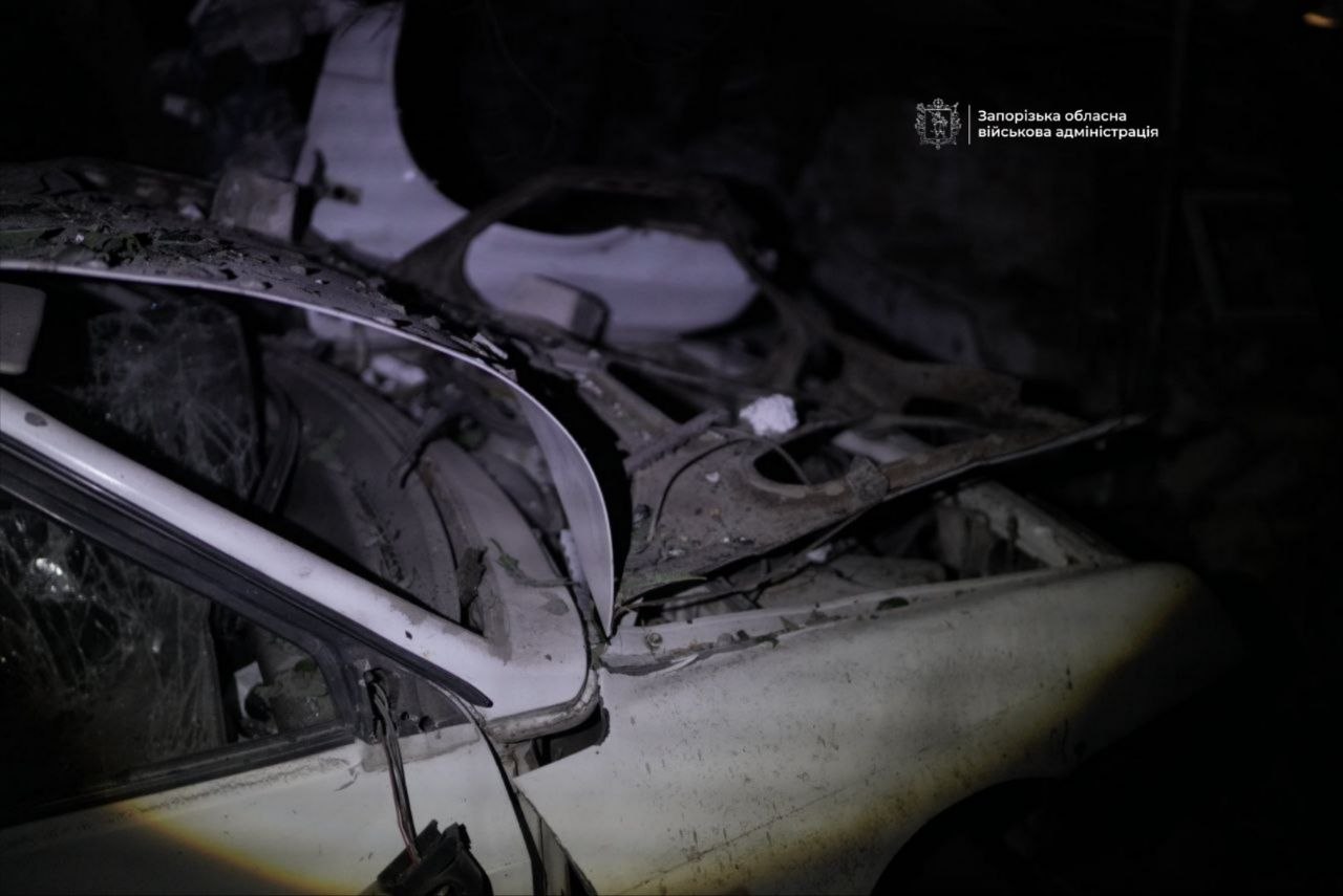 Russian drone strike destroys house in Zaporizhzhia, killing two